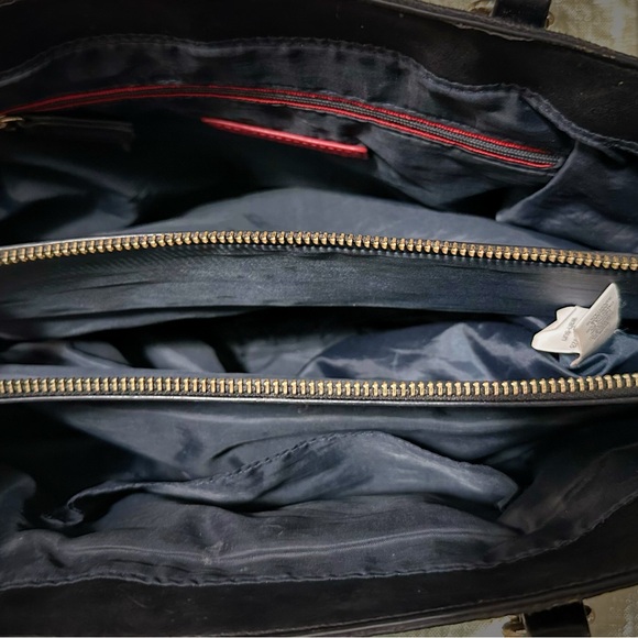 Tommy Hilfiger Black Patterned Tote - Picture 14 of 17